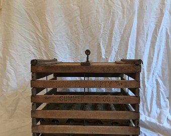 Lovely Vintage Humpty Dumpty Wood Egg Crate - 6 Dozen Eggs