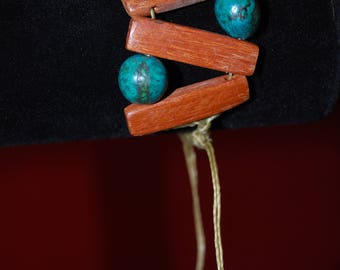 Beaded and macrame bracelet