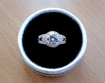 Wedding ring promise bridal ring womens diamond wedding ring diamond engagement gift party anniversary halo statement ring cubic zirconia