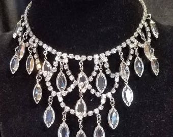 Sparkling Vintage Unmarked Clear Rhinestone Necklace