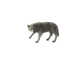 pewter wolf figurine