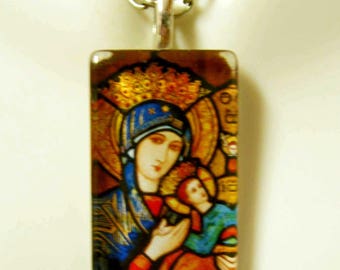 Our lady of perpetual help pendant with chain - GP12-160