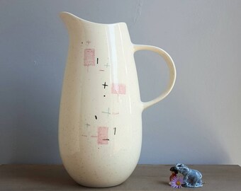 Vernonware Tickled Pink Vintage 10 inch Atomic Kitchen Pitcher from the 1950s, Mid Century Modern Ceramic Pink and Blue Retro Googie Design