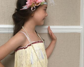 Roaring 20's Flapper Style Dress and Accesories!