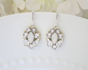White opal bridal earring, Swarovski rhinestone wedding earring, Simple crystal drop earring, Bridesmaid earring