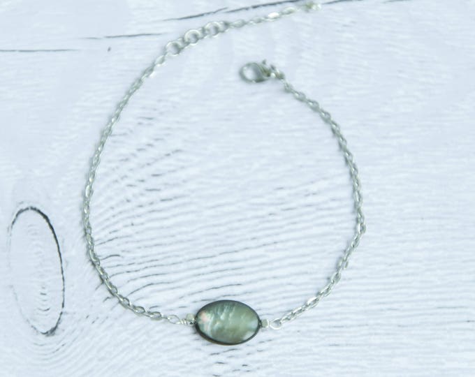 Chain bracelet for women, Mother of pearl jewelry, Mother pearl bracelet, One bead bracelet, Metal chain bracelet