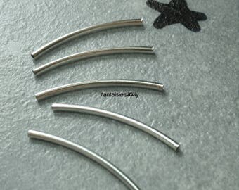 (PM3) A set of 5 beads 35mm silver plated curved bar