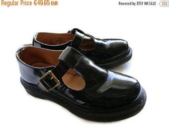 Vintage The Original Doc Martens, Back Shiny Dr. Martens Mary Janes Sandals, Hipster, Size 5 UK, 38 EU, 7 US