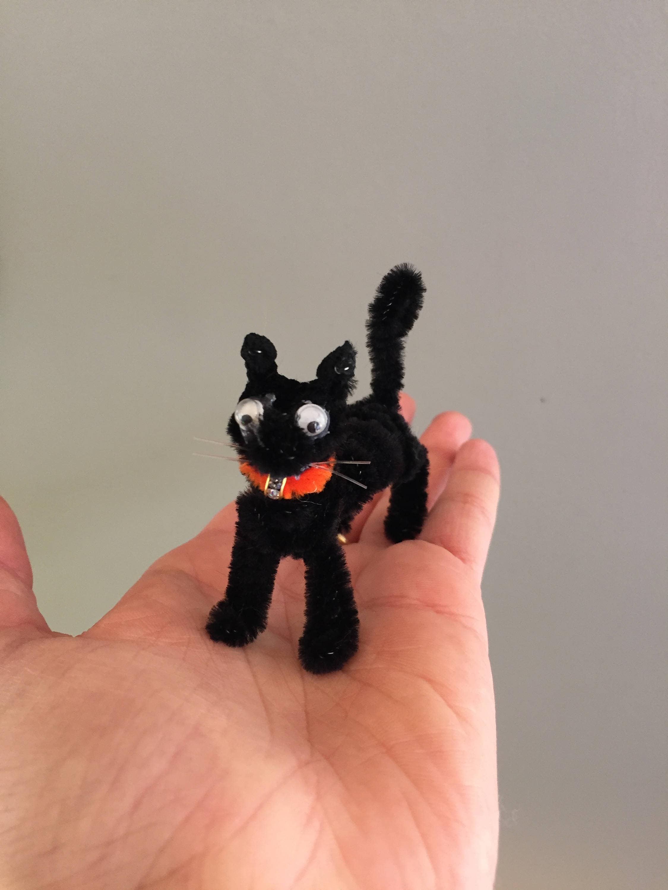Custom Order Pipe cleaner Cat