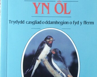 Daw'r Wennol Yn Ôl, trydydd casgliad o ddamhegion o fyd y fferm, Mari Jones 1992