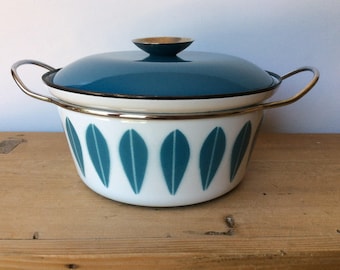 Cathrineholm Blue Turquoise Lotus Enamelware Stock Pot Dutch Oven Norway 9 3/4" Excellent