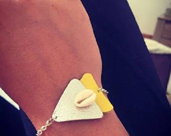 Stone leather 17 cm yellow silver cowrie shell bracelet