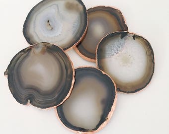 Rose Gold Gilded Agate Drinks Coaster in Grey / Natural with Rose Gold Leaf Edging. Luxury Boho Homewear