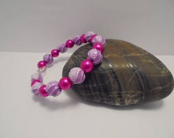 Women bracelet beads fuchsia and purple