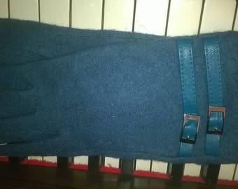 Fingerless gloves green boiled wool and Black Lace
