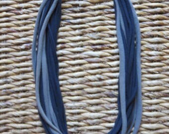 Nice necklace in black and gray-green jersey