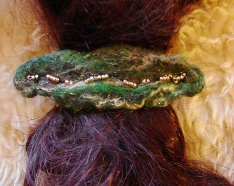 Felted hairclip. Green and white. One of its kind. Pure wool. Pagan, Boho, Hippie.