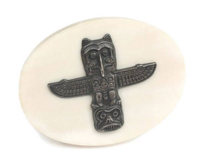 CIJ Sale Faux Scrimshaw Pin Totem Pole Northwest Pacific Coast Native American Alaska Theme