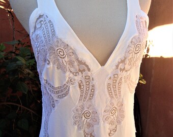 MADE IN ITALY Vintage Bridal White Full Length Nightgown White Lace Inset Bodice Size M
