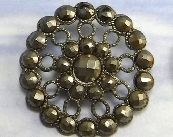 Antique Vintage Button Victorian Steel cuts Button 1 inch Large Button 183