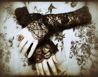 Black Lace Fingerless Gloves Long Gothic Lolita Arm Warmer Cuffs Evening Wedding Gauntlets EGL Dark Emo Vampire Widow Steampunk