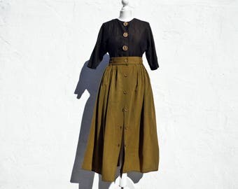 2910013 Bordeaux Pleated Skirt main image 1