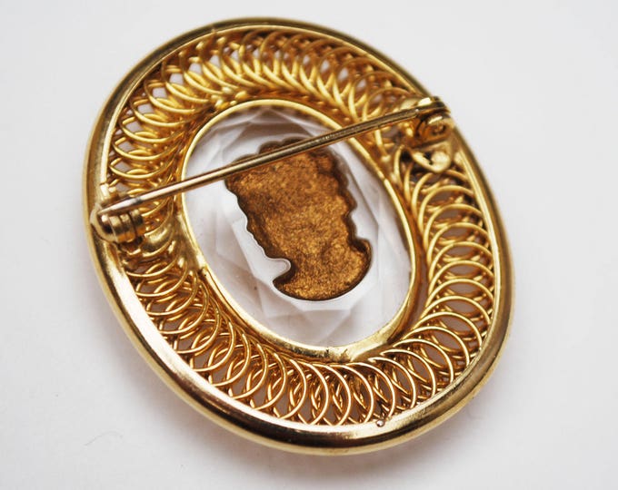 intaglio cameo Brooch - reversed Carved - Roman bust with Gold plated twisted Coil wire - Crystal pin