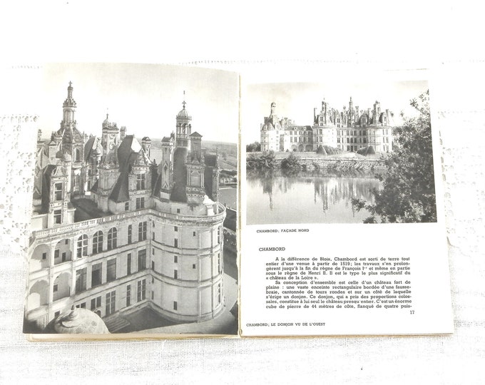 Vintage Tourist Guide to the Castles of the Loire Valley / Les Chateaux de la Loire Western France Printed in 1948, French Vacation