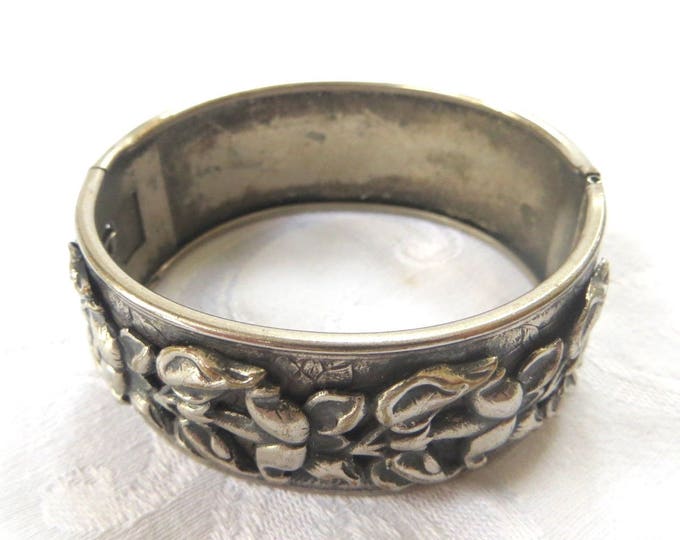 Art Nouveau Bangle Bracelet, Silver Raised Relief Floral Design, Pressed Metal Base, Hinged Bangle Bracelet, Art Nouveau Jewelry