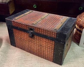Vintage Tin covered, Wood Barred Doll Trunk, 1913 old paper, Americana Trunk, Fixer upper, Victorian Trunk, Barred Trunk, Display Trunk
