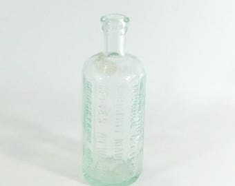 Antique 12 Sided Pale Blue Green Medicine Bottle, Atwood's Jaundice Bitters, Georgetown, Mass., Lot B3