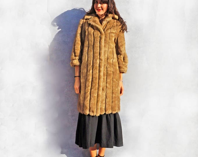 Long Faux Fur Coat, Vintage Fur Coat, Fake Fur Coat, Cream Fur Coat, Vegan Fur Coat, Winter Coat, Long Winter Coat, Long Fur Coat, Boho Coat
