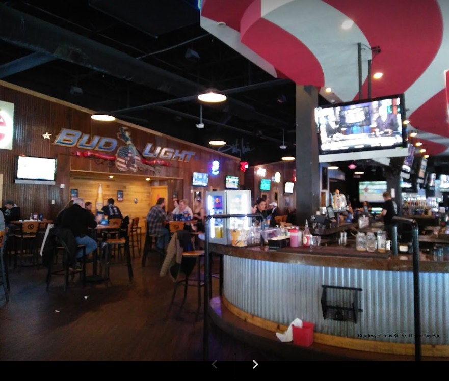 Toby Keith bar, Patriot Place, eatery