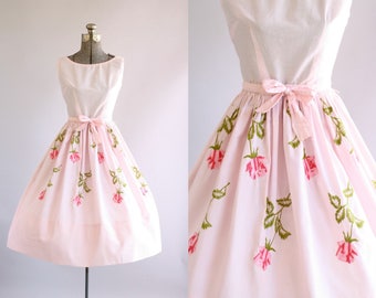 Vintage 1950s Dress / 50s Cotton Dress / Jeanne D'Arc Light Pink Dress w/ Rose Embroidery XS