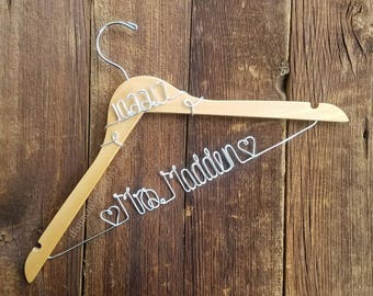 Wedding Dress Hanger, Bride Hanger, Name Hanger, Wedding Hanger, Bridesmaid Hanger, Personalized Hanger, Bridal Hanger, Mrs Hanger, Gift