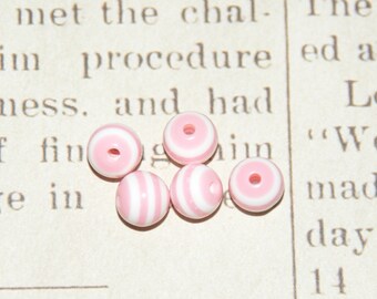 10 round striped White/Pink acrylic beads 6mm