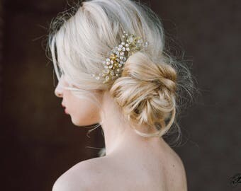 Gold Leaf Hair Comb, Wedding Hair Piece, Blossom Headpiece, Leaf Hair Accessory, Bridal Leaf Comb, Wedding Headpiece, Bridal Pearl Hairpiece