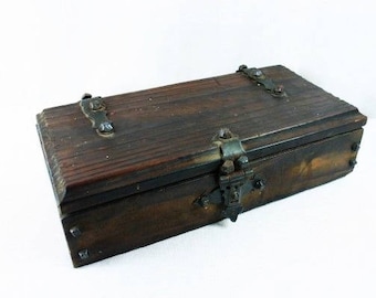 Vintage Wooden Chest Wooden Box Jewelry Box Steampunk LARP Cosplay Beautiful Old Jewelry Box