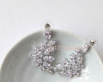 Cubic zirconia drop earrings - Elena