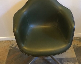Vintage Herman Miller Eames Fiberglass Shell Rolling Arm Chair Forest Green Naugahyde Vinyl