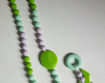 Necklace, breastfeeding and Babywearing with removable silicone ring