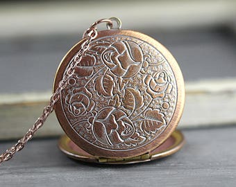 New: Vintage rose gold rose pattern locket necklace. Genuine vintage locket. Long rose gold necklace. Flower locket. Wedding jewelry.