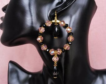 Earrings gilded with beautiful glass beads