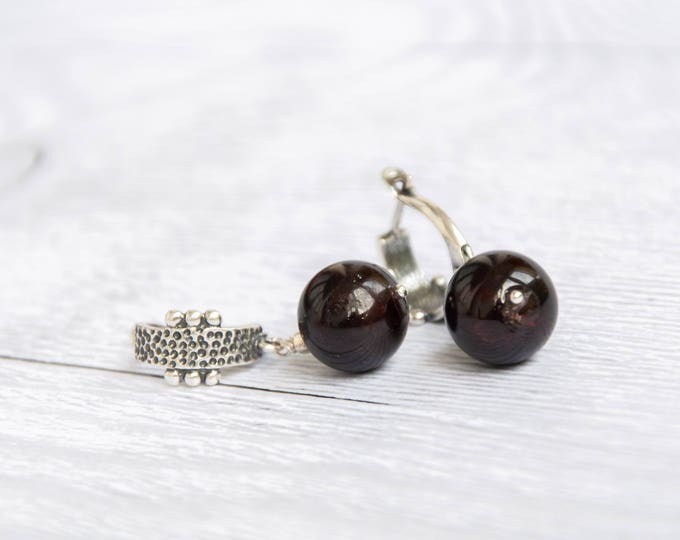 Burgundy earrings, Garnet birthstone earrings, Blood red earrings, Red garnet jewelry, Birthstone earrings for january