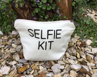 personalised selfie kit makeup bags bridesmaid, maid of honour gift ideas toiletry washbag cosmetic clutch