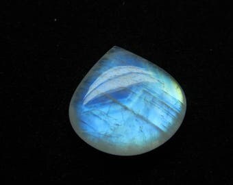 5.A - High Quality Rainbow Moonstone Smooth Heart Briolett Focal - Full Flashy Fire Huge Size - 28x28 mm Drilled
