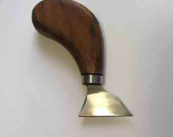 Wood carving tools + There is a link to the video lesson + I'll send 4 drawings for woodcarving by e-mail.
