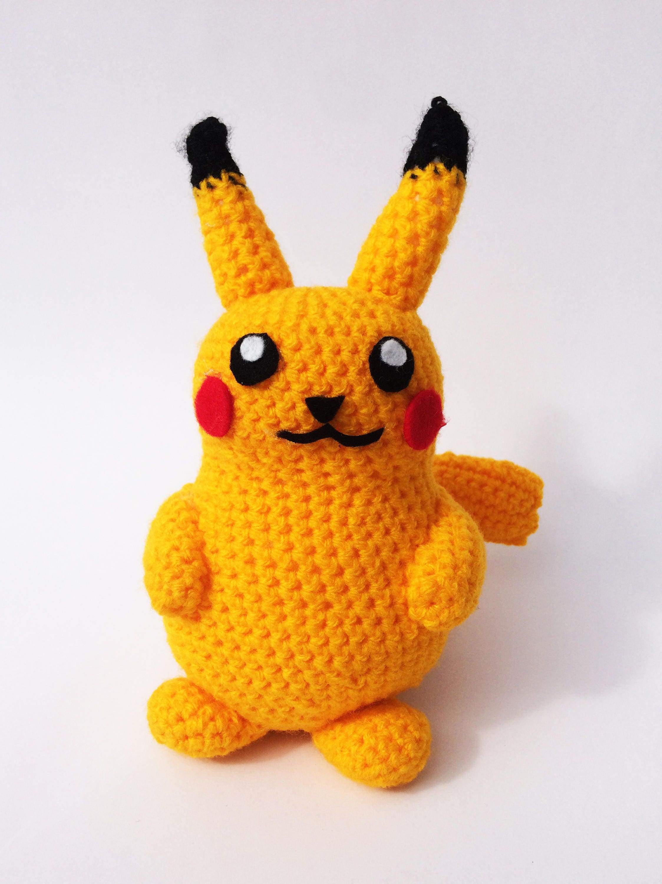 Knitted Amigurumi Pokemon: Pikachu Perfect for Christmas