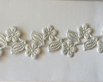 Silver 3,5 cm width Lazer cut flower Ribbon
