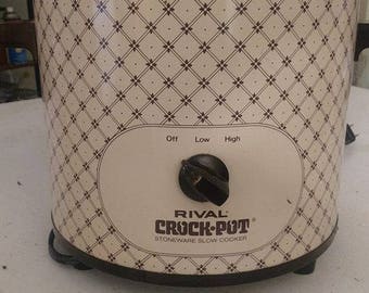 Vintage Rival Crock Pot Slow Cooker 3.5 Qt Model 3100/2 Almond Brown Works